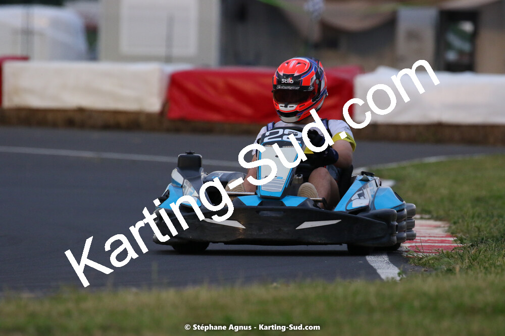 08/05/2022 : Un baquet pour Adrien à Megakart Vias (Photos Stéphane Agnus) 2022 — karting