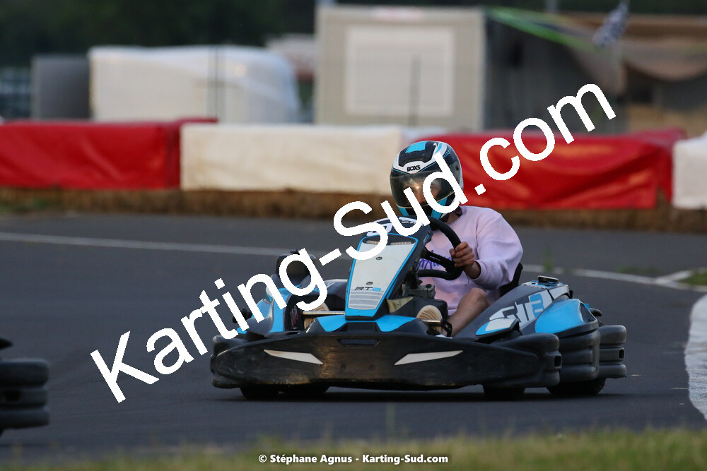 08/05/2022 : Un baquet pour Adrien à Megakart Vias (Photos Stéphane Agnus) 2022 — karting