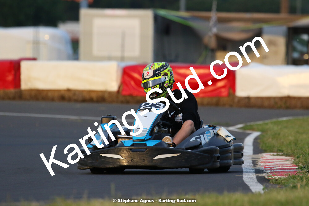 08/05/2022 : Un baquet pour Adrien à Megakart Vias (Photos Stéphane Agnus) 2022 — karting