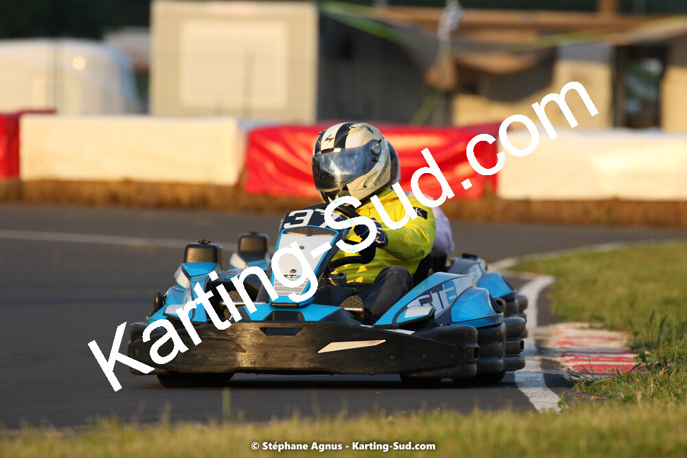 08/05/2022 : Un baquet pour Adrien à Megakart Vias (Photos Stéphane Agnus) 2022 — karting