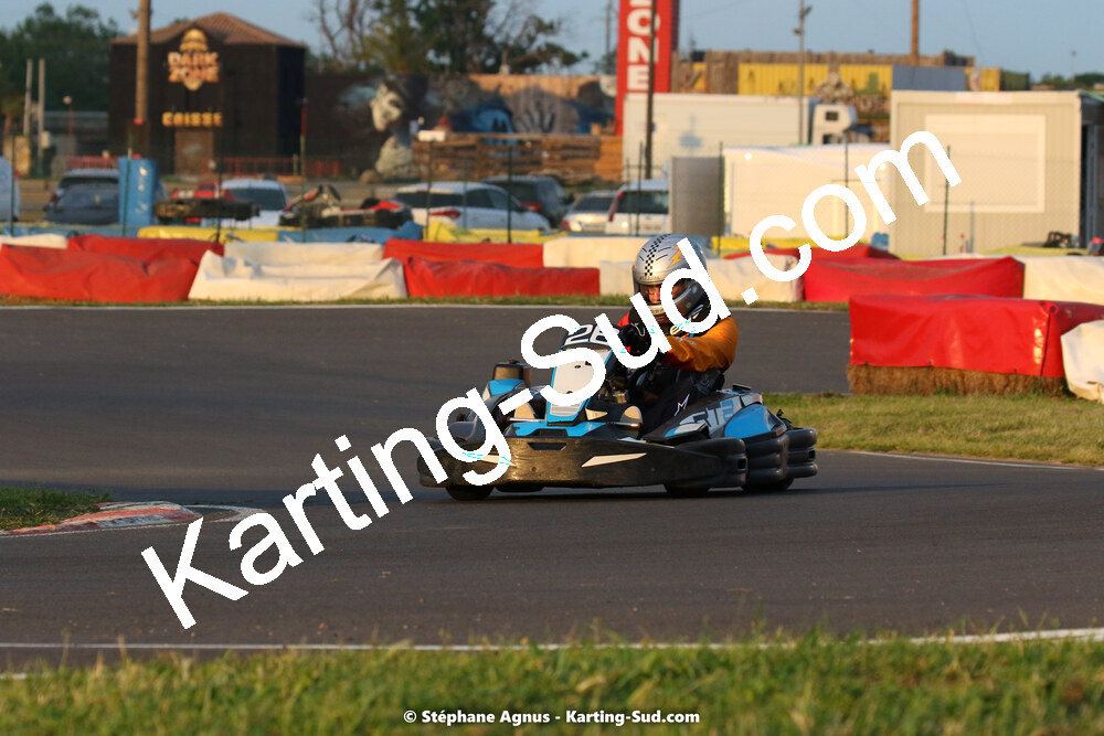 08/05/2022 : Un baquet pour Adrien à Megakart Vias (Photos Stéphane Agnus) 2022 — karting