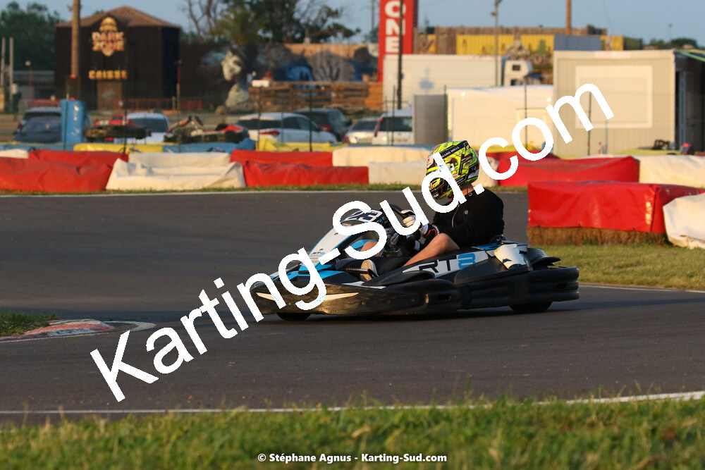 08/05/2022 : Un baquet pour Adrien à Megakart Vias (Photos Stéphane Agnus) 2022 — karting