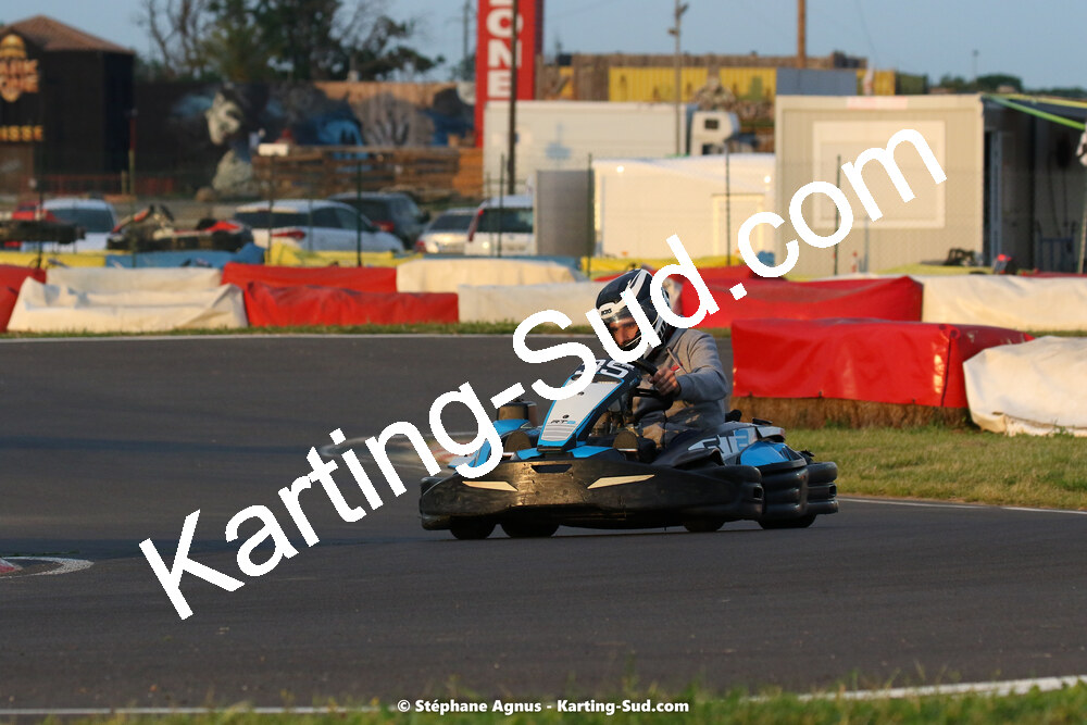 08/05/2022 : Un baquet pour Adrien à Megakart Vias (Photos Stéphane Agnus) 2022 — karting