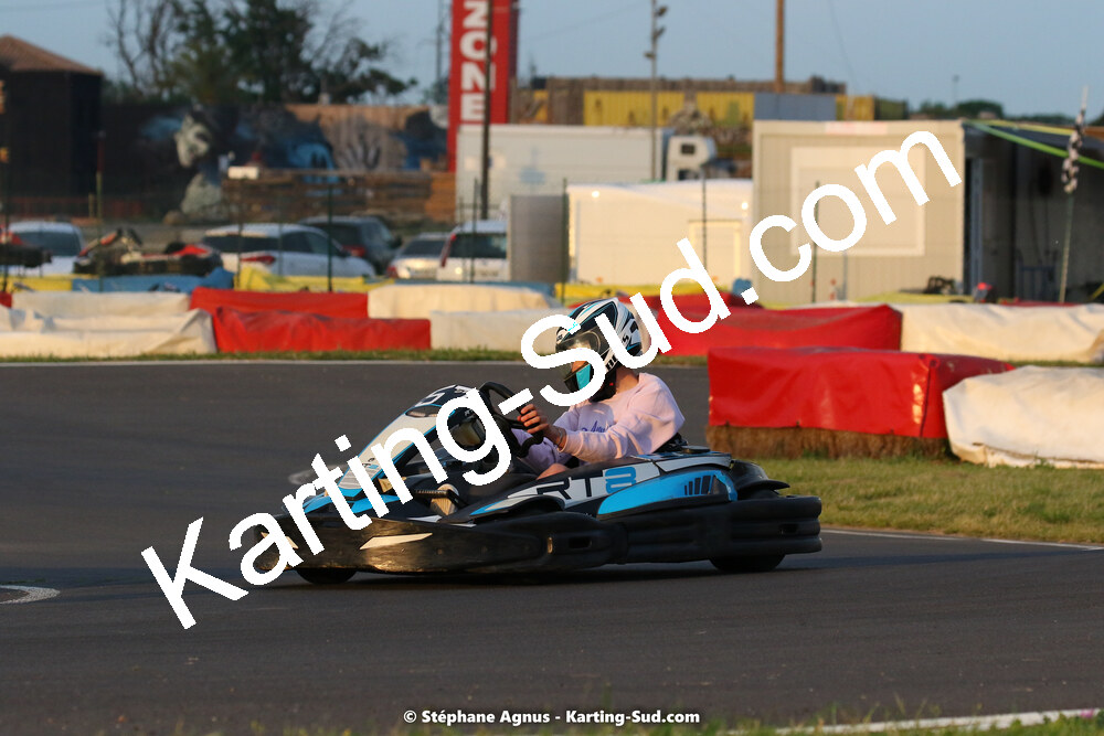 08/05/2022 : Un baquet pour Adrien à Megakart Vias (Photos Stéphane Agnus) 2022 — karting