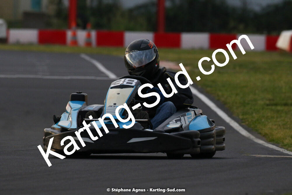 08/05/2022 : Un baquet pour Adrien à Megakart Vias (Photos Stéphane Agnus) 2022 — karting