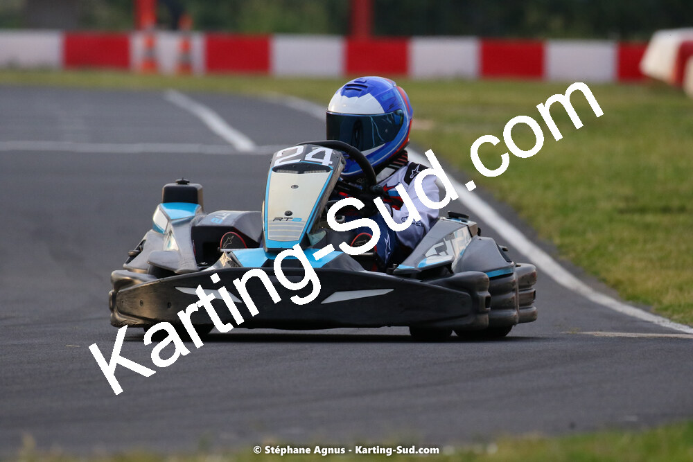 08/05/2022 : Un baquet pour Adrien à Megakart Vias (Photos Stéphane Agnus) 2022 — karting