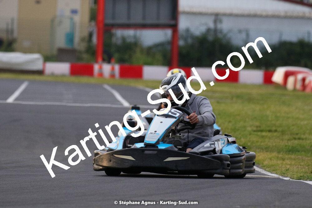 08/05/2022 : Un baquet pour Adrien à Megakart Vias (Photos Stéphane Agnus) 2022 — karting