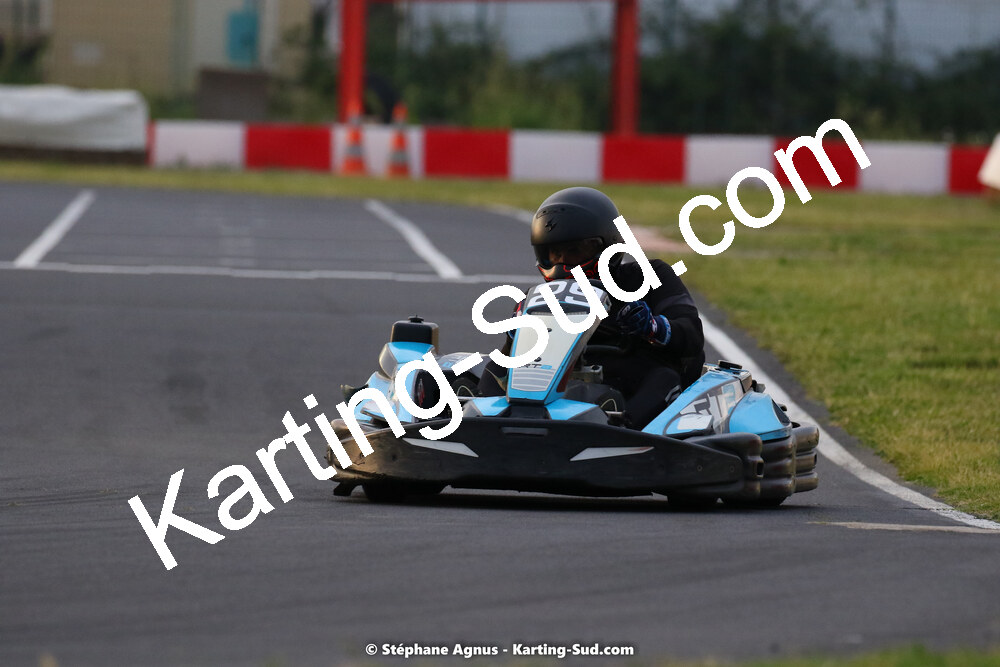 08/05/2022 : Un baquet pour Adrien à Megakart Vias (Photos Stéphane Agnus) 2022 — karting