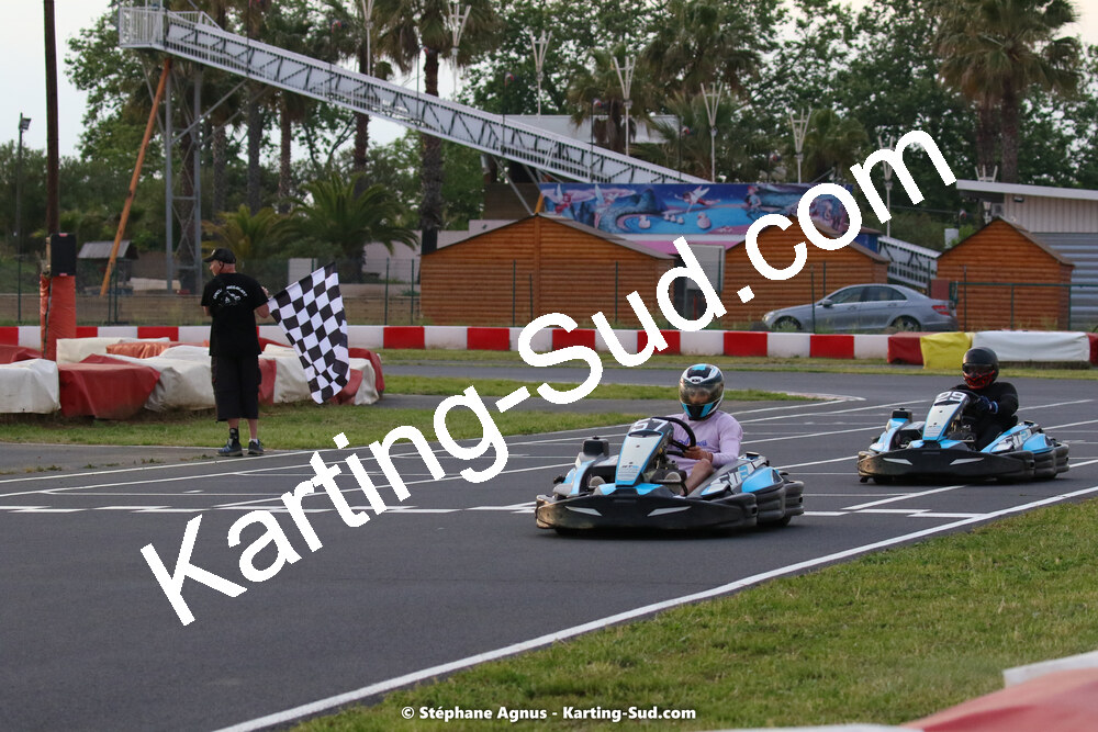 08/05/2022 : Un baquet pour Adrien à Megakart Vias (Photos Stéphane Agnus) 2022 — karting