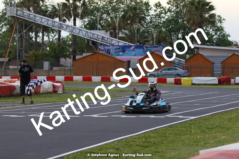 08/05/2022 : Un baquet pour Adrien à Megakart Vias (Photos Stéphane Agnus) 2022 — karting