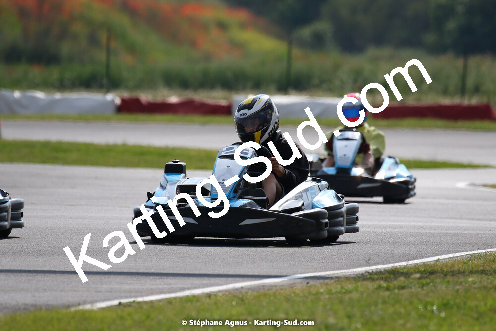 08/05/2022 : Un baquet pour Adrien à Megakart Vias (Photos Stéphane Agnus) 2022 — karting