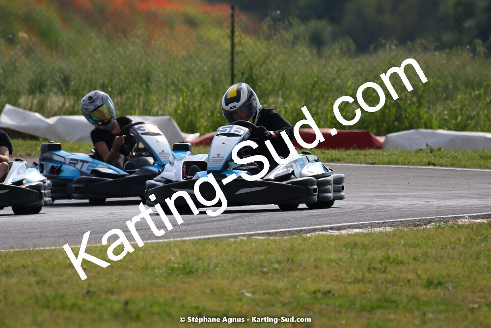 08/05/2022 : Un baquet pour Adrien à Megakart Vias (Photos Stéphane Agnus) 2022 — karting