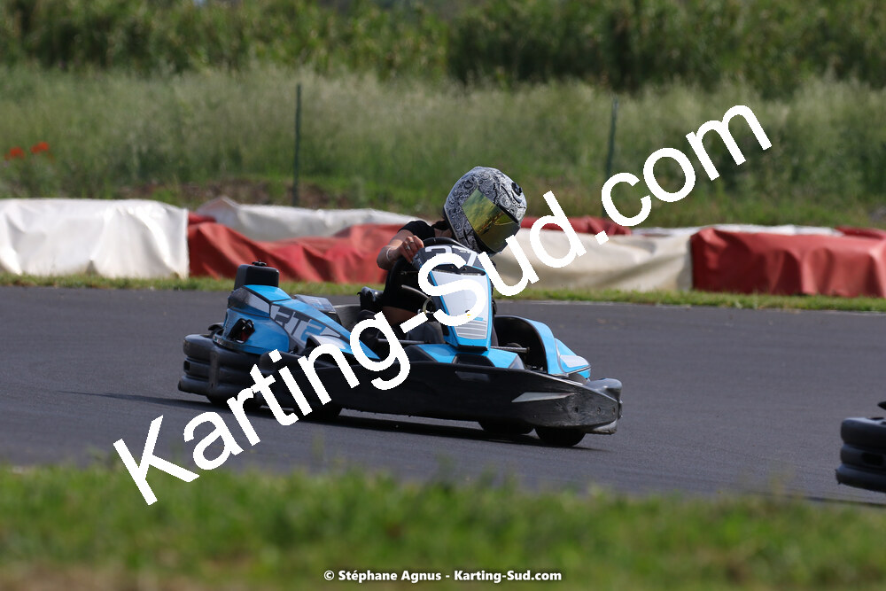 08/05/2022 : Un baquet pour Adrien à Megakart Vias (Photos Stéphane Agnus) 2022 — karting