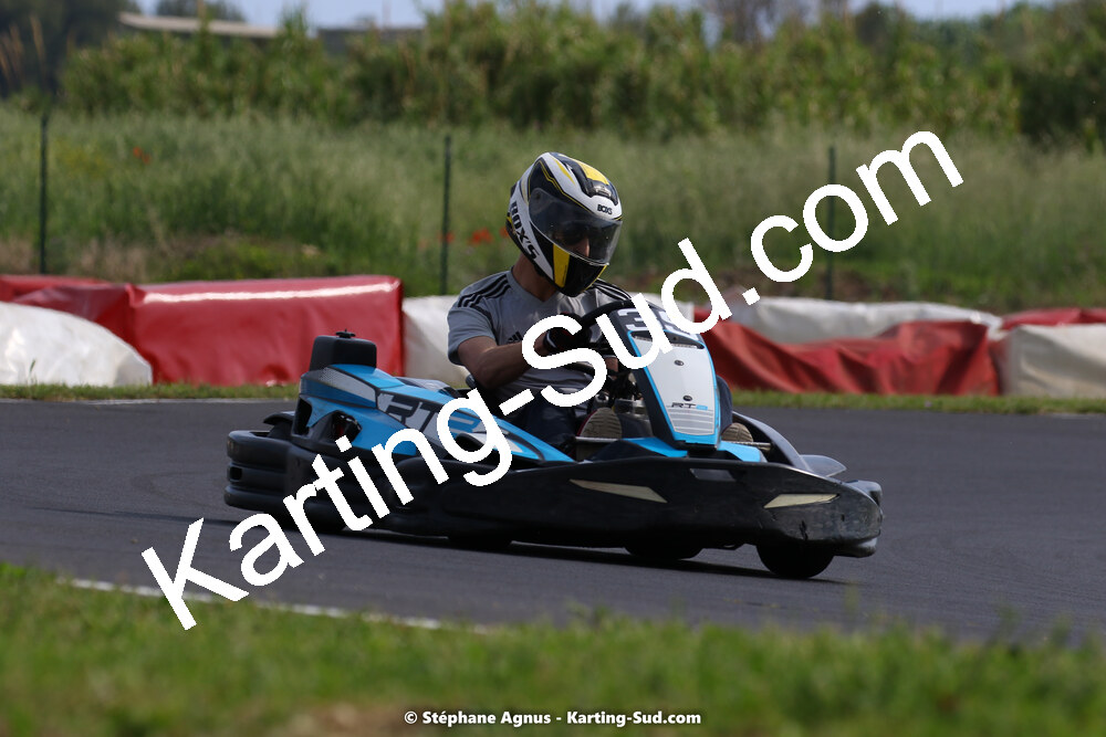 08/05/2022 : Un baquet pour Adrien à Megakart Vias (Photos Stéphane Agnus) 2022 — karting