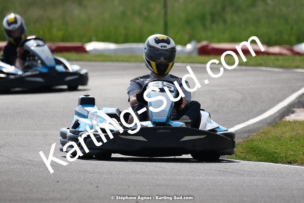 08/05/2022 : Un baquet pour Adrien à Megakart Vias (Photos Stéphane Agnus) 2022 — karting