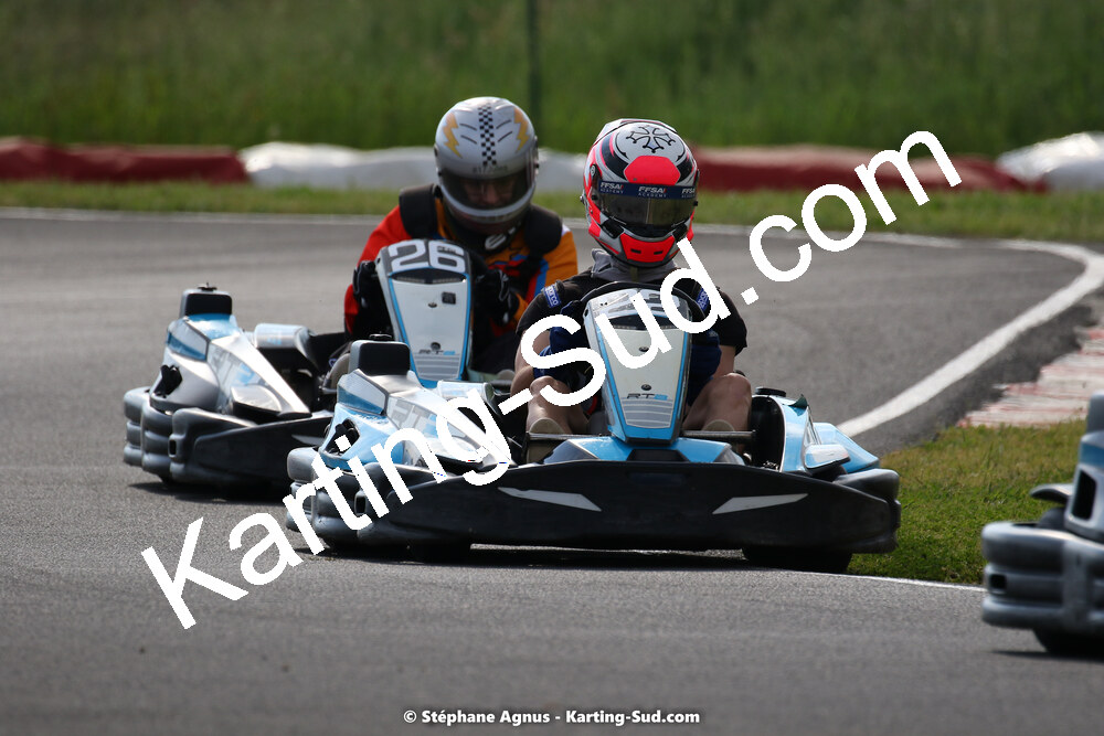 08/05/2022 : Un baquet pour Adrien à Megakart Vias (Photos Stéphane Agnus) 2022 — karting