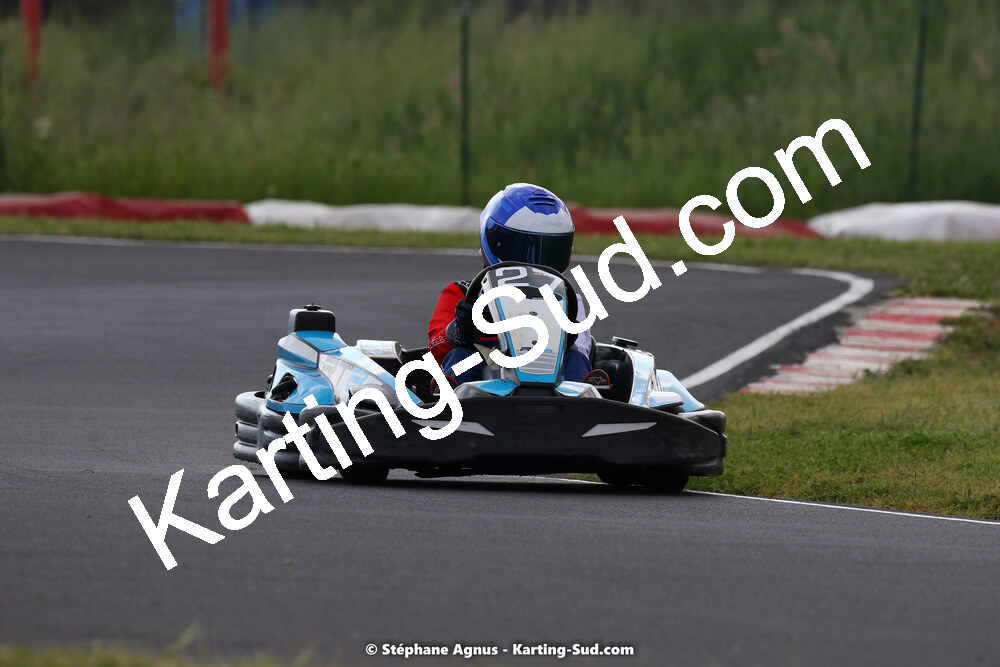 08/05/2022 : Un baquet pour Adrien à Megakart Vias (Photos Stéphane Agnus) 2022 — karting