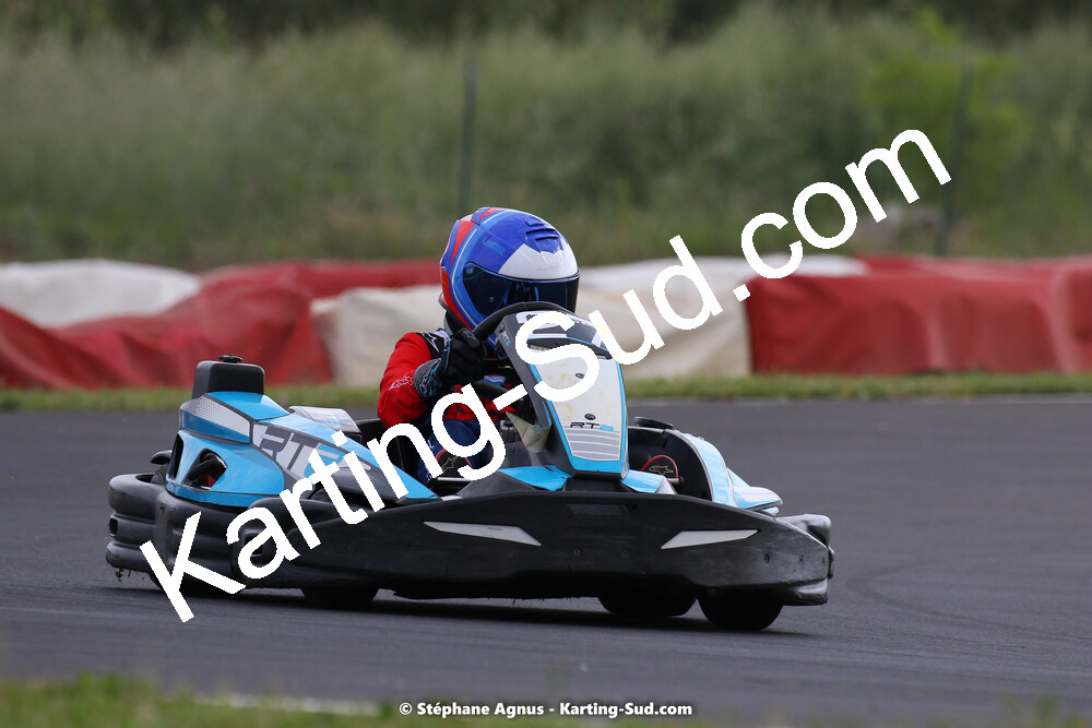 08/05/2022 : Un baquet pour Adrien à Megakart Vias (Photos Stéphane Agnus) 2022 — karting