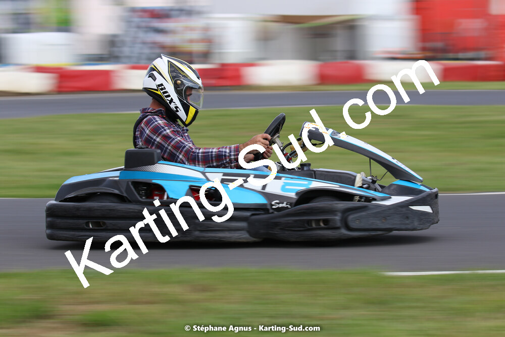 08/05/2022 : Un baquet pour Adrien à Megakart Vias (Photos Stéphane Agnus) 2022 — karting