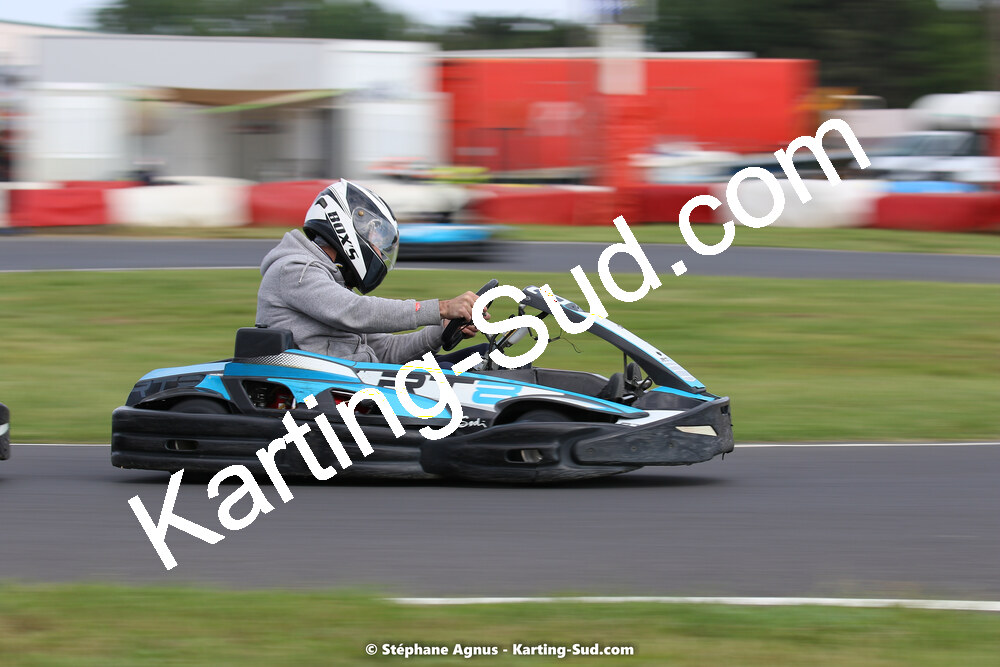 08/05/2022 : Un baquet pour Adrien à Megakart Vias (Photos Stéphane Agnus) 2022 — karting