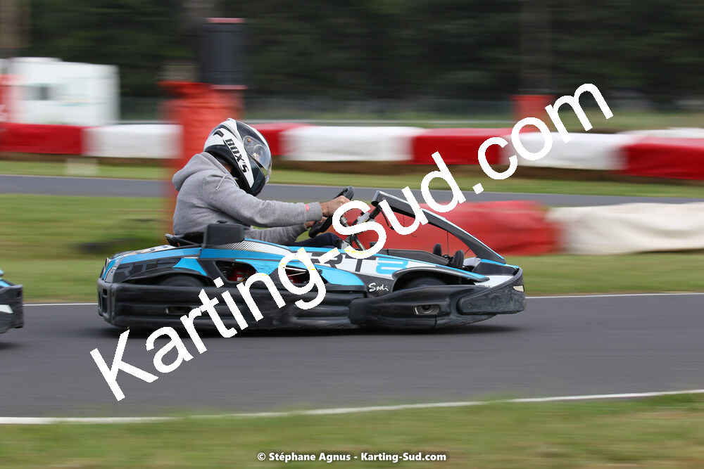 08/05/2022 : Un baquet pour Adrien à Megakart Vias (Photos Stéphane Agnus) 2022 — karting