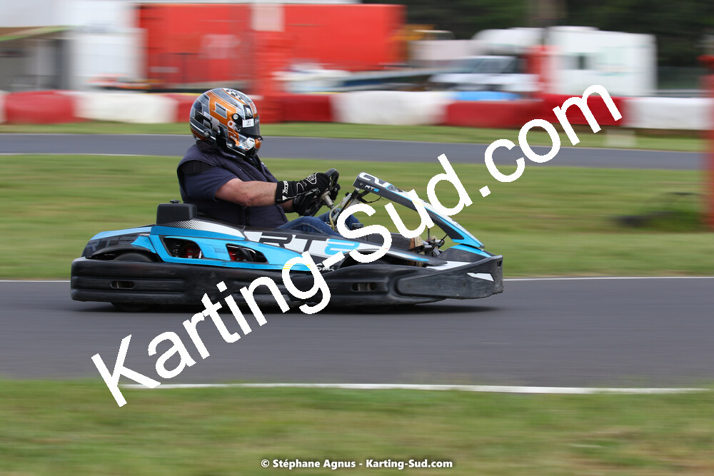 08/05/2022 : Un baquet pour Adrien à Megakart Vias (Photos Stéphane Agnus) 2022 — karting
