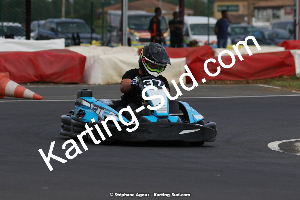 08/05/2022 : Un baquet pour Adrien à Megakart Vias (Photos Stéphane Agnus) 2022 — karting