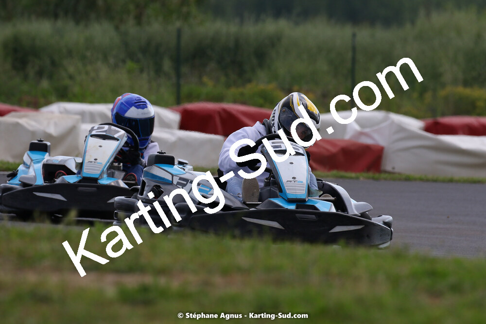 08/05/2022 : Un baquet pour Adrien à Megakart Vias (Photos Stéphane Agnus) 2022 — karting