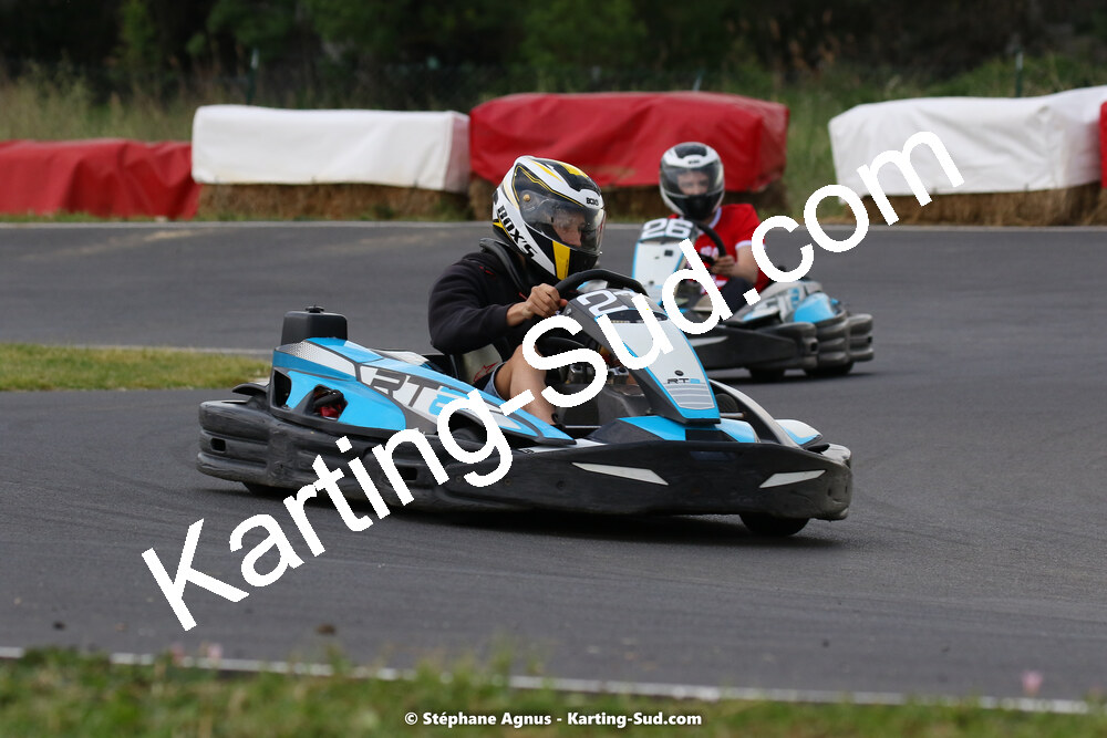 08/05/2022 : Un baquet pour Adrien à Megakart Vias (Photos Stéphane Agnus) 2022 — karting