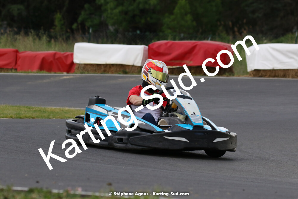 08/05/2022 : Un baquet pour Adrien à Megakart Vias (Photos Stéphane Agnus) 2022 — karting