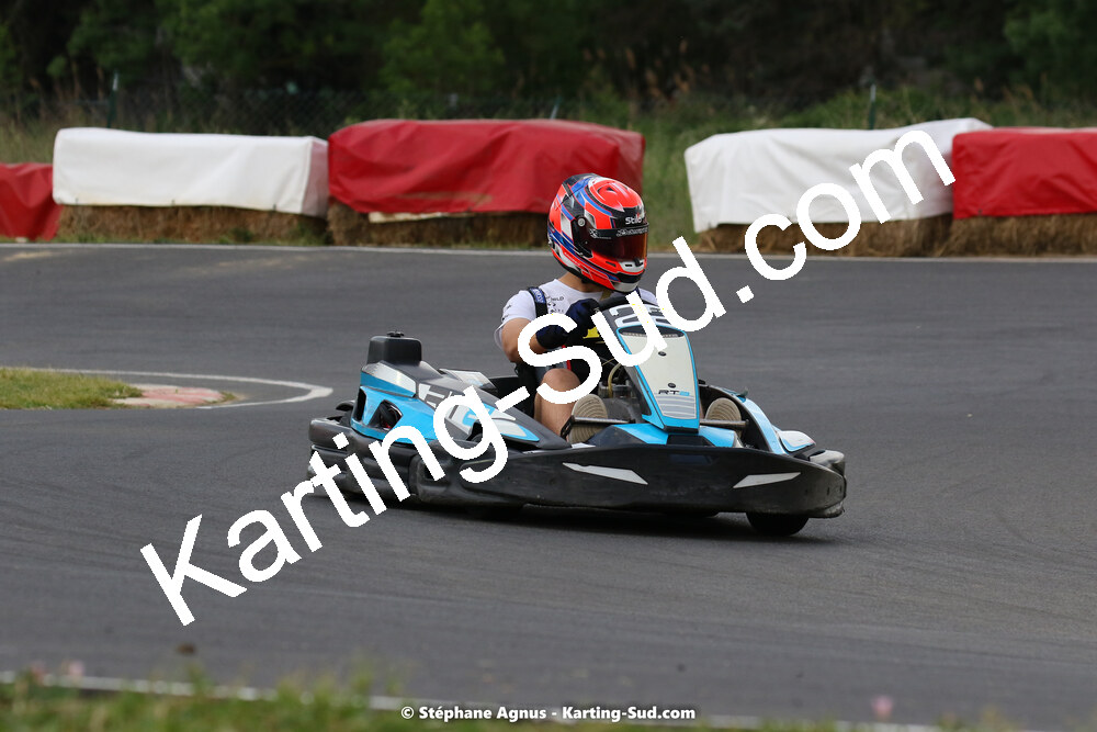 08/05/2022 : Un baquet pour Adrien à Megakart Vias (Photos Stéphane Agnus) 2022 — karting