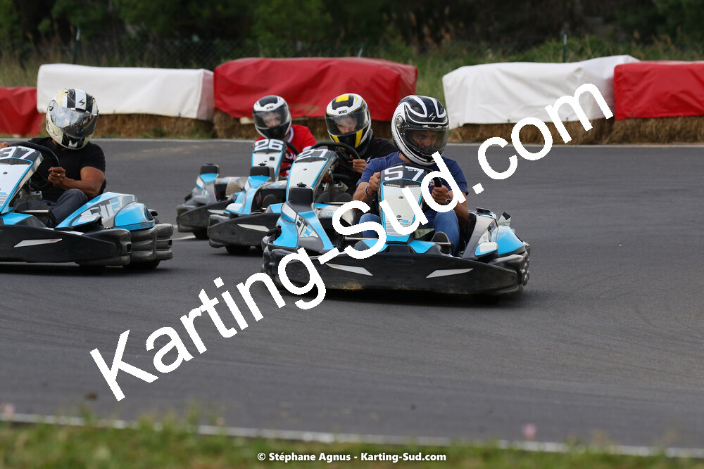 08/05/2022 : Un baquet pour Adrien à Megakart Vias (Photos Stéphane Agnus) 2022 — karting