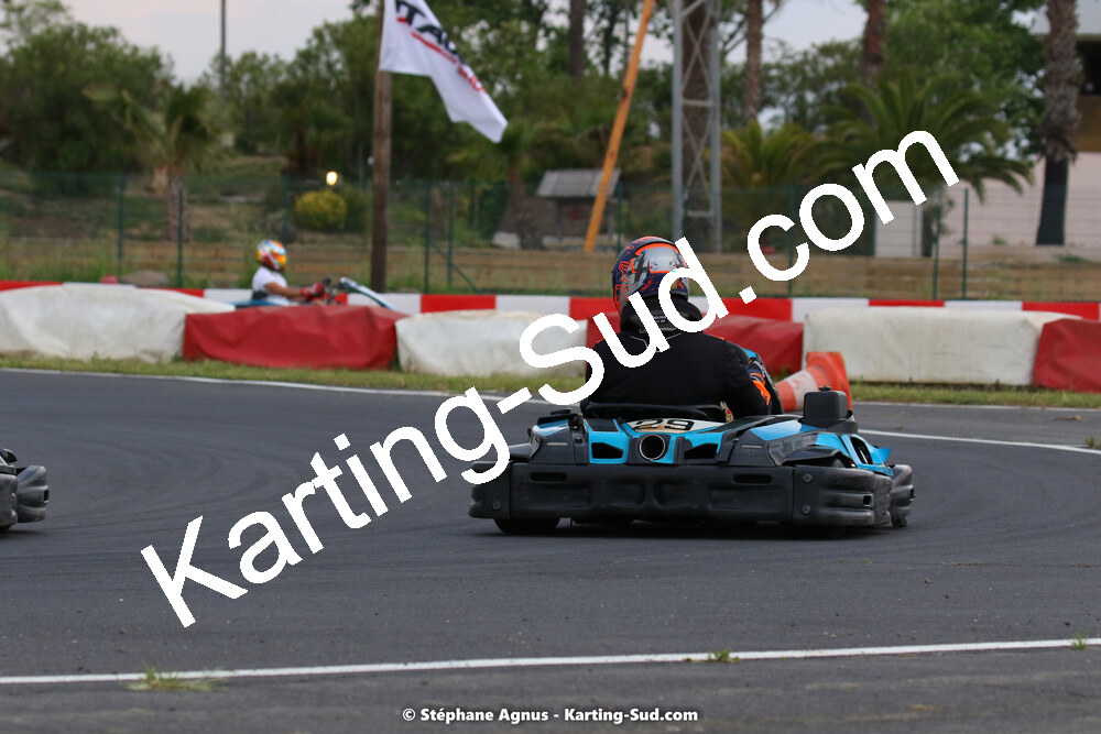 08/05/2022 : Un baquet pour Adrien à Megakart Vias (Photos Stéphane Agnus) 2022 — karting