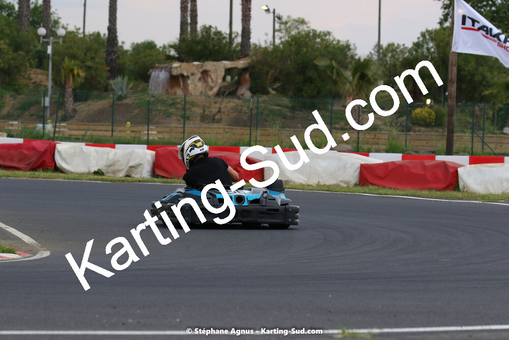 08/05/2022 : Un baquet pour Adrien à Megakart Vias (Photos Stéphane Agnus) 2022 — karting