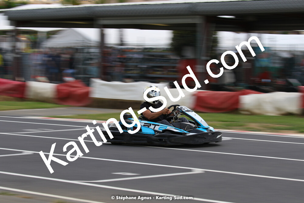 08/05/2022 : Un baquet pour Adrien à Megakart Vias (Photos Stéphane Agnus) 2022 — karting