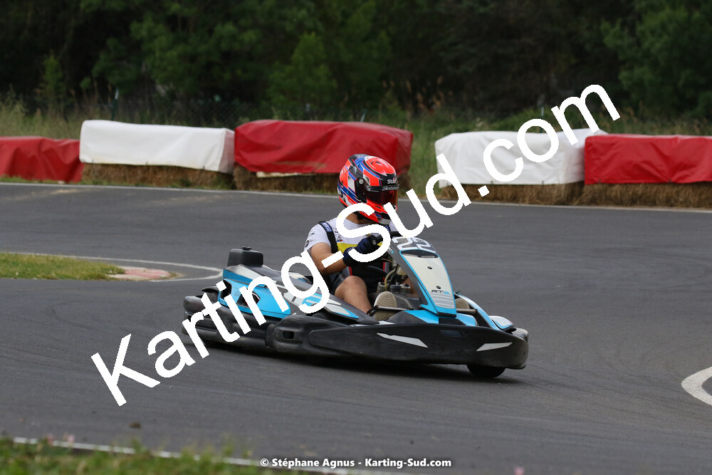 08/05/2022 : Un baquet pour Adrien à Megakart Vias (Photos Stéphane Agnus) 2022 — karting