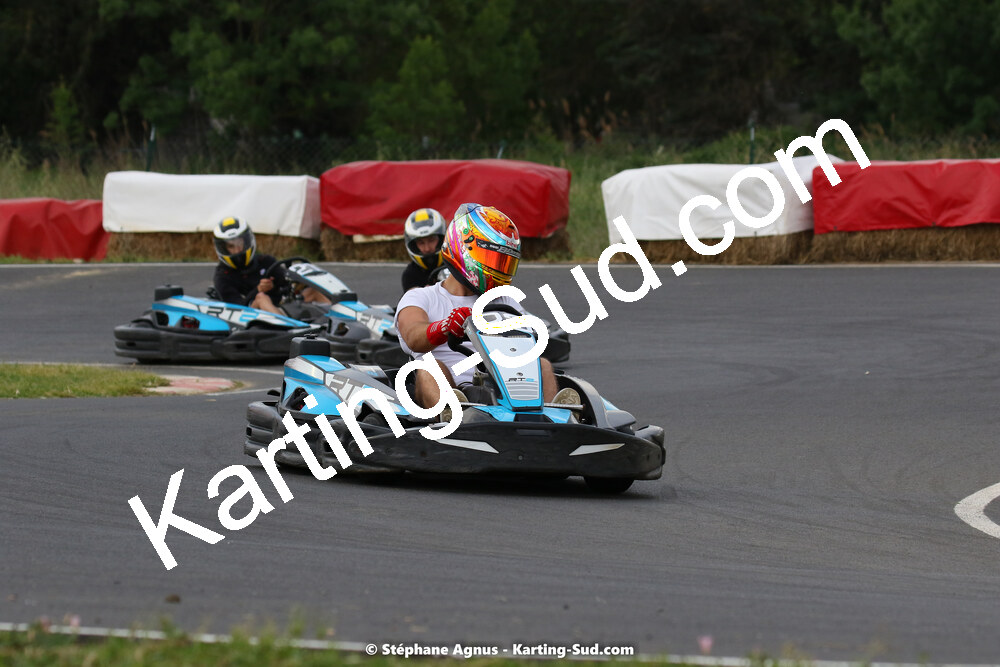 08/05/2022 : Un baquet pour Adrien à Megakart Vias (Photos Stéphane Agnus) 2022 — karting