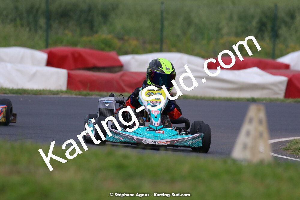 08/05/2022 : Un baquet pour Adrien à Megakart Vias (Photos Stéphane Agnus) 2022 — karting