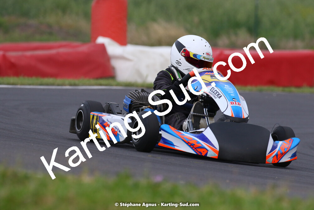08/05/2022 : Un baquet pour Adrien à Megakart Vias (Photos Stéphane Agnus) 2022 — karting
