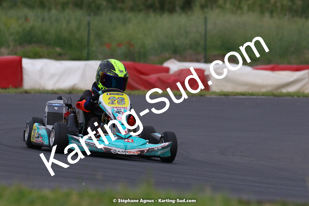 08/05/2022 : Un baquet pour Adrien à Megakart Vias (Photos Stéphane Agnus) 2022 — karting