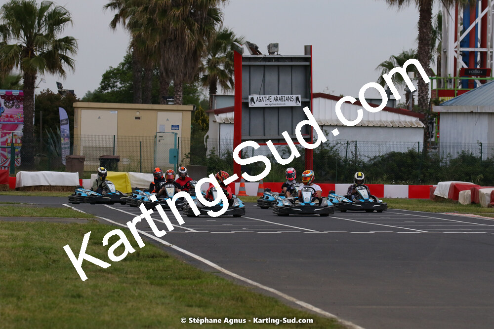 08/05/2022 : Un baquet pour Adrien à Megakart Vias (Photos Stéphane Agnus) 2022 — karting
