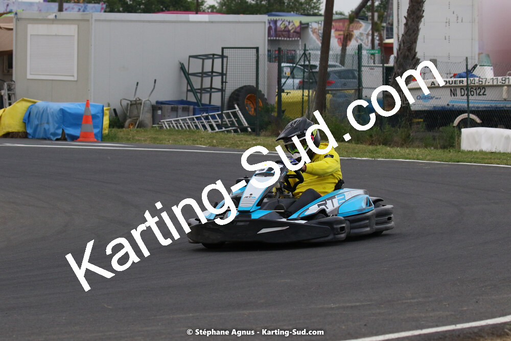 08/05/2022 : Un baquet pour Adrien à Megakart Vias (Photos Stéphane Agnus) 2022 — karting