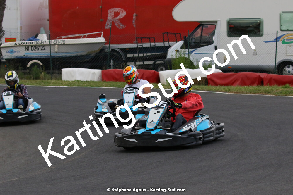 08/05/2022 : Un baquet pour Adrien à Megakart Vias (Photos Stéphane Agnus) 2022 — karting