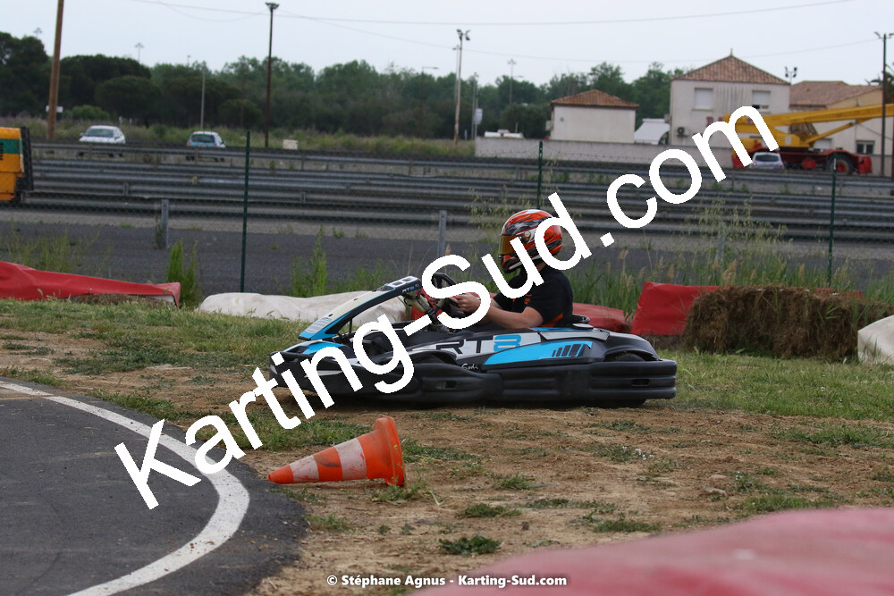 08/05/2022 : Un baquet pour Adrien à Megakart Vias (Photos Stéphane Agnus) 2022 — karting
