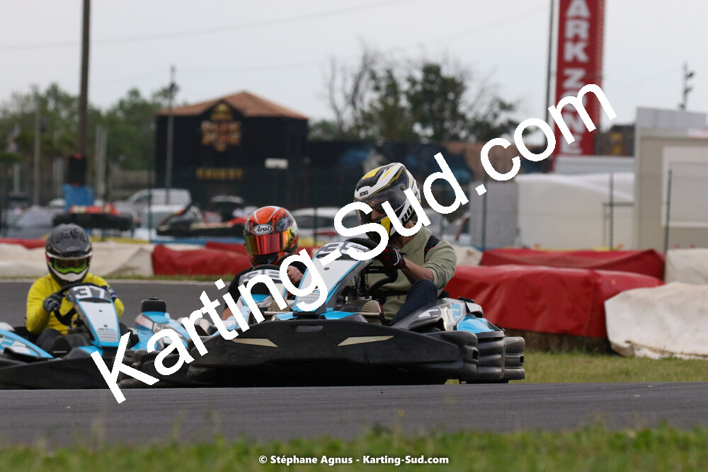 08/05/2022 : Un baquet pour Adrien à Megakart Vias (Photos Stéphane Agnus) 2022 — karting
