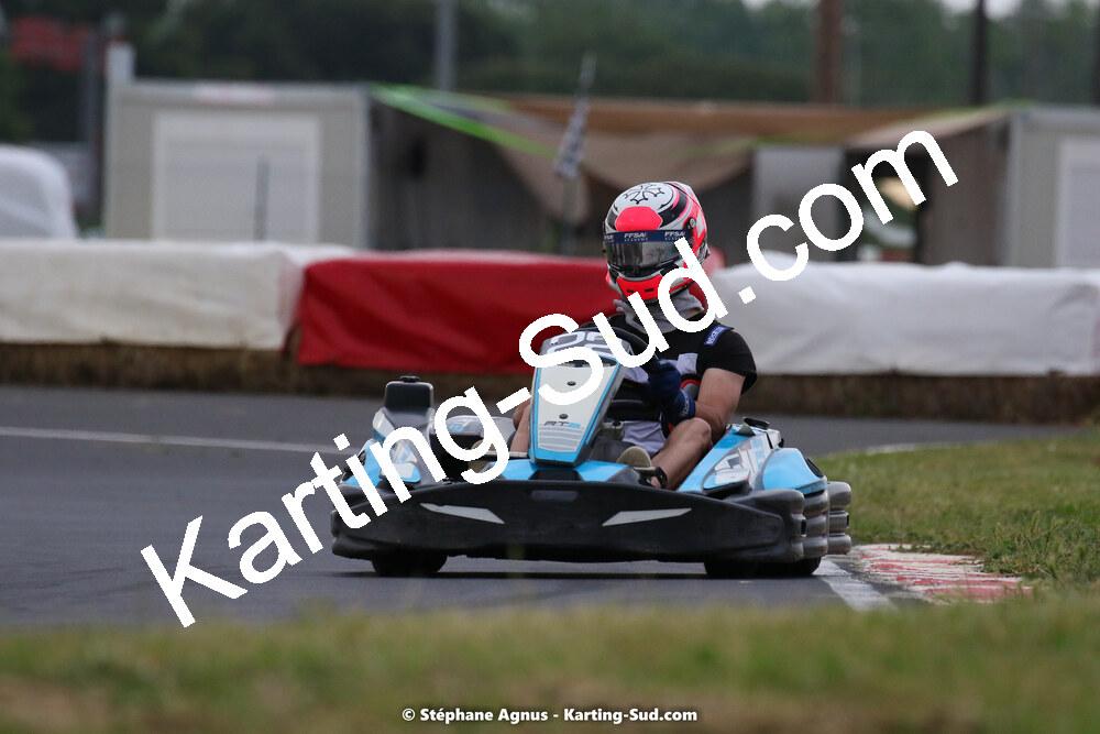 08/05/2022 : Un baquet pour Adrien à Megakart Vias (Photos Stéphane Agnus) 2022 — karting