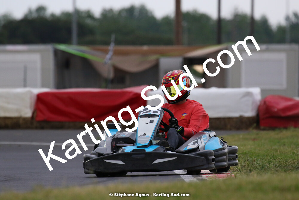 08/05/2022 : Un baquet pour Adrien à Megakart Vias (Photos Stéphane Agnus) 2022 — karting