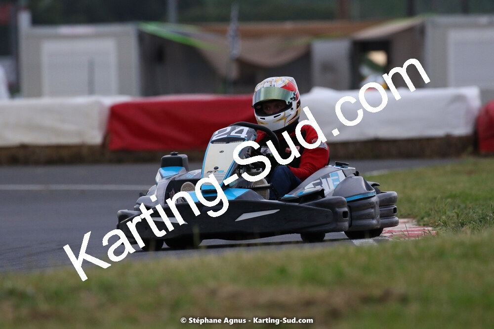 08/05/2022 : Un baquet pour Adrien à Megakart Vias (Photos Stéphane Agnus) 2022 — karting