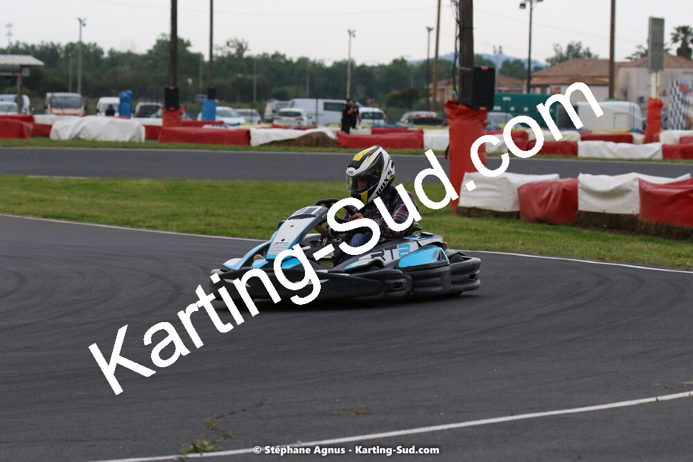 08/05/2022 : Un baquet pour Adrien à Megakart Vias (Photos Stéphane Agnus) 2022 — karting
