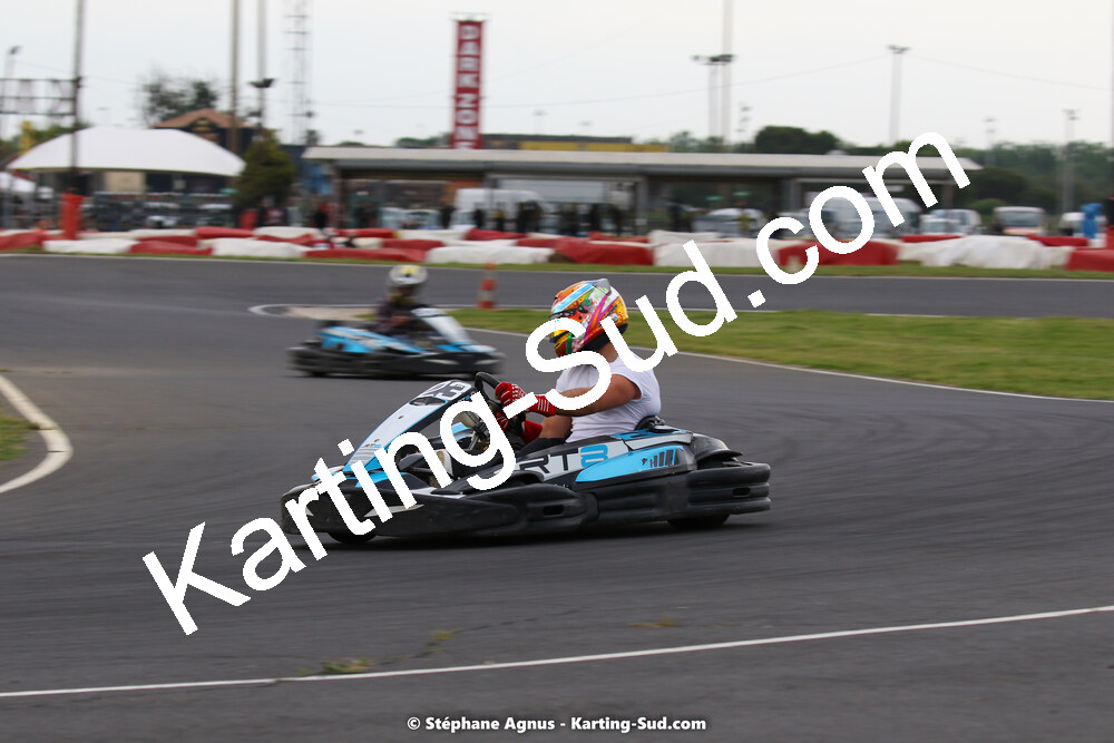 08/05/2022 : Un baquet pour Adrien à Megakart Vias (Photos Stéphane Agnus) 2022 — karting